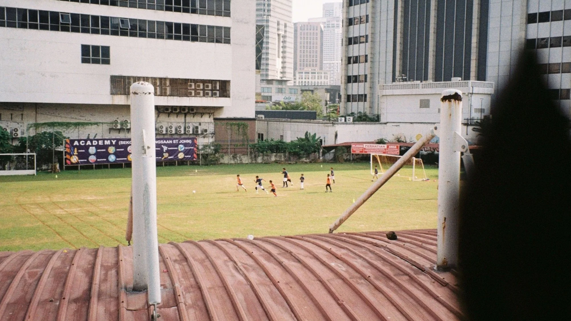 Street photograph 19 by Jeremy Yap